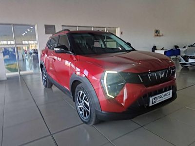 2025 Mahindra XUV 3XO 1.2T AX5 Auto