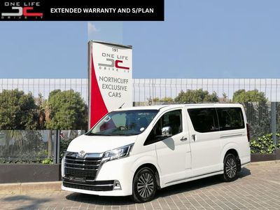 2022 Toyota Quantum 2.8 VX 6-seat