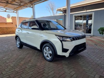 2020 Mahindra XUV 300 1.2T | W6