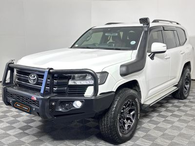 2022 Toyota Land Cruiser 300 V6 3.3 D GX-R