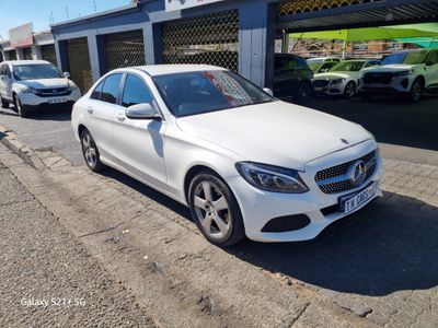 2016 Mercedes-Benz C-Class C 220 Bluetec Avantgarde Auto