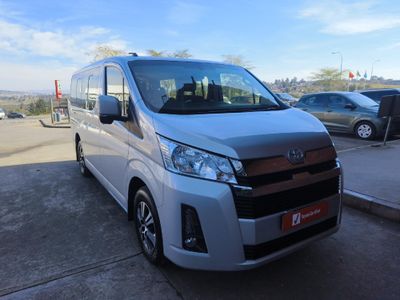 2024 Toyota Quantum 2.8 GL 11-seat