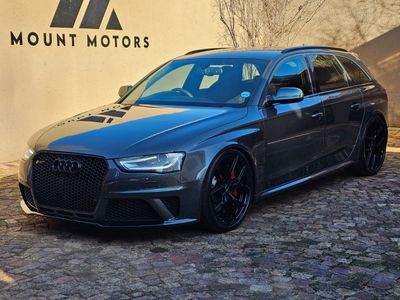 2014 Audi RS4 Avant quattro Auto