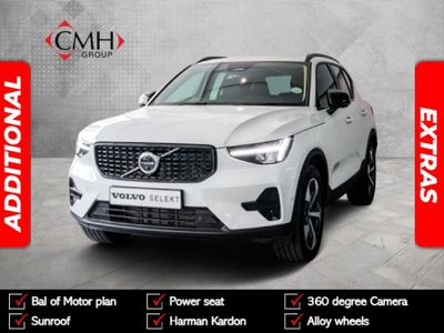 2025 Volvo XC40 B4 Plus Dark Geartronic Mild-Hybrid