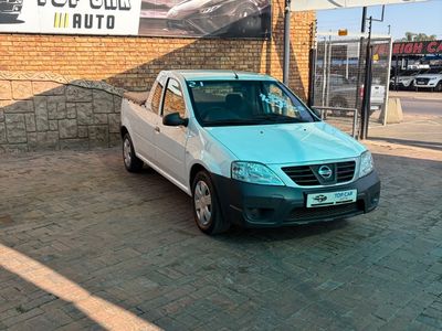 2021 Nissan NP200 1.6 A/C Safety Pack