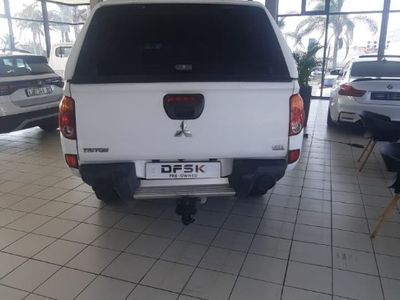 2012 Mitsubishi Triton 3.2 DI-D ClubCab 4x4 Single-Cab