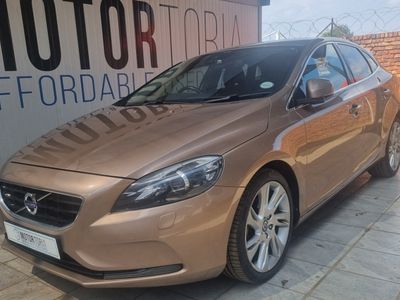 2013 Volvo V40 T3 Elite