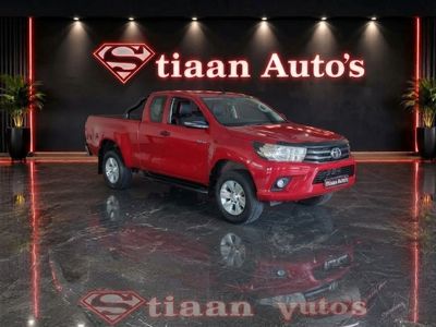 2017 Toyota Hilux 2.4 GD-6 Raised Body SRX Extended Cab
