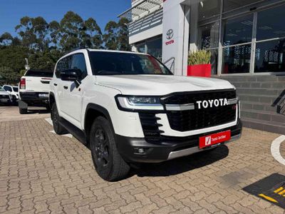 2025 Toyota Land Cruiser 300 V6 3.3D GR-S