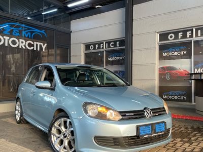 2012 Volkswagen Golf VI 1.6 TDI Bluemotion