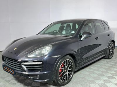 2013 Porsche Cayenne GTS Auto