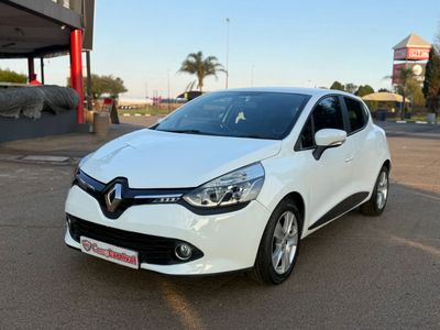 2016 Renault Clio 1.2T Expression Auto-Full Service History