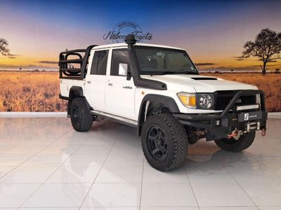 2017 Toyota Land Cruiser 79 4.5 D Double-Cab