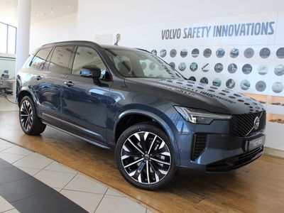 2026 Volvo XC90 B5 AWD Ultra Dark