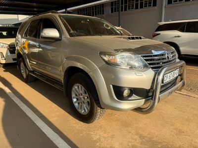 2014 Toyota Fortuner 3.0 D-4D Raised Body Auto