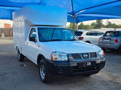 2011 Nissan NP300 2.0i SE LWB Single-Cab