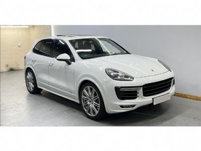 2016 Porsche Cayenne GTS Auto