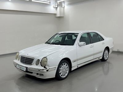2000 Mercedes-Benz E-Class E 240 Elegance Auto
