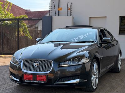 2014 Jaguar XF 3.0 V6 Premium Luxury