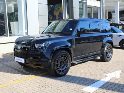 2026 Land Rover Defender 110 P635 Octa Black Edition
