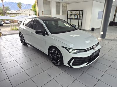 2025 Volkswagen Golf 1.4 TSI R-Line + Auto (110kw)