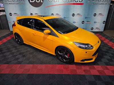 2013 Ford Focus 2.0 GTDi ST3 5-dr
