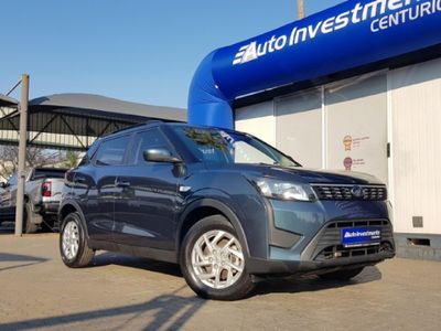 2022 Mahindra XUV 300 1.2T | W6