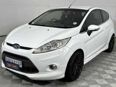 2010 Ford Fiesta 1.6i Titanium 3-dr