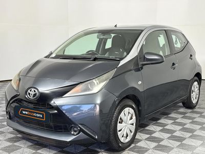 2016 Toyota Aygo 1.0 X-Play 5-dr