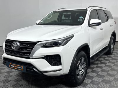2022 Toyota Fortuner 2.4 GD-6 Raised Body