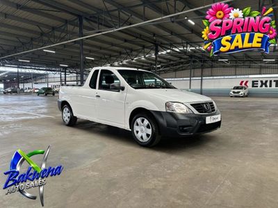 2022 Nissan NP200 1.6 A/C Safety Pack