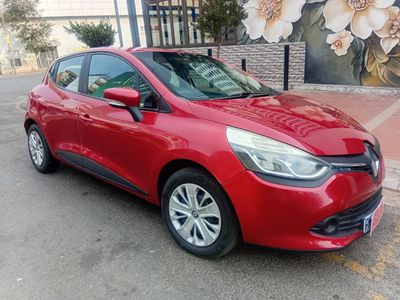 2016 Renault Clio IV 900T Expression 5-dr (66kW)