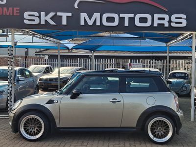 2009 MINI Hatch Cooper