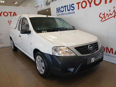 2023 Nissan NP200 1.6 A/C Safety Pack
