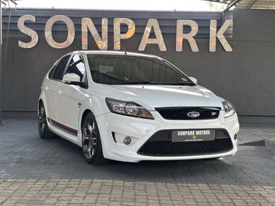 2010 Ford Focus 2.5 ST 5-dr