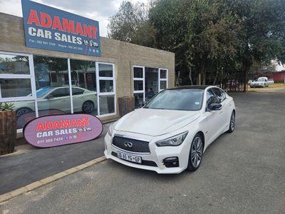 2014 Infiniti Q50 3.5 P Hybrid