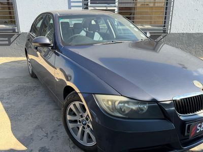 2005 BMW 3 Series 320i Sport
