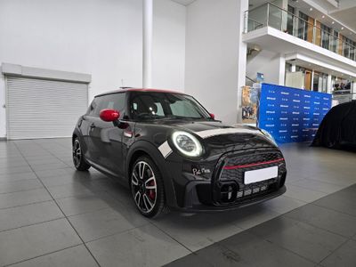 2022 MINI Hatch JCW Auto