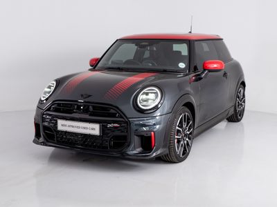 2025 MINI Hatch JCW Auto