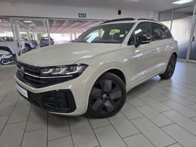 2025 Volkswagen Touareg V6 TDI R-Line