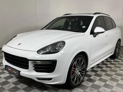 2017 Porsche Cayenne GTS Auto