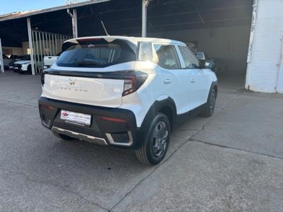 2025 Mahindra XUV 3XO 1.2T MX2 Auto