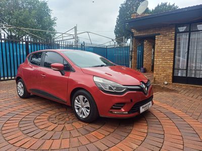 2017 Renault Clio IV 900T Authentique 5-dr (66kW)