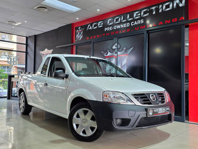 2022 Nissan NP200 1.6 A/C Safety Pack