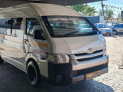 2019 Toyota Quantum 2.5 D-4D 14-seat