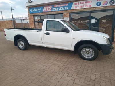 2012 Isuzu KB 250D Fleetside Single-Cab
