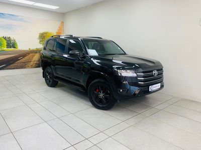 2025 Toyota Land Cruiser 300 V6 3.3D GX-R