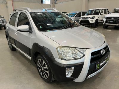 2016 Toyota Etios Cross 1.5 XS 5-dr