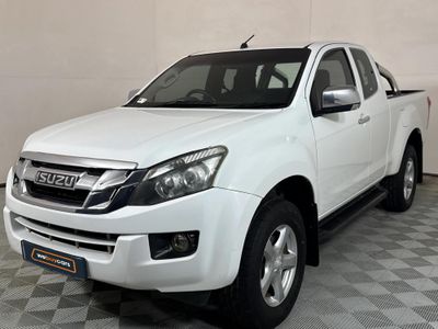 2015 Isuzu KB 300 D-Teq LX Extended Cab