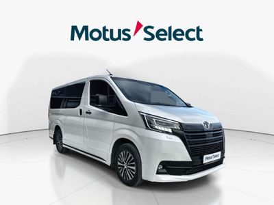2023 Toyota Quantum 2.8 VX 6-seat